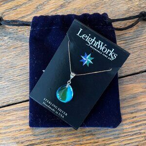 LEIGHTWORKS glass pendant w/sterling silver chain/new/beautiful/catches light